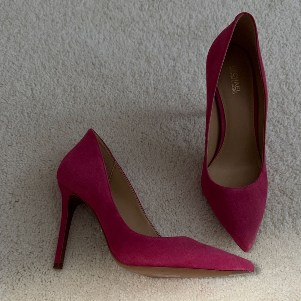 Michael Kors Fuchsia Suede Heels